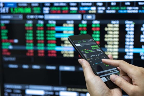 4 Tips for Becoming a Successful Forex Trader